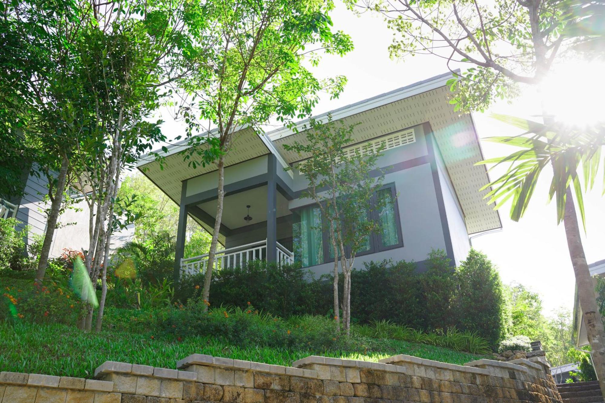 Bangnu Greenery Resort Takua Thung Exterior photo